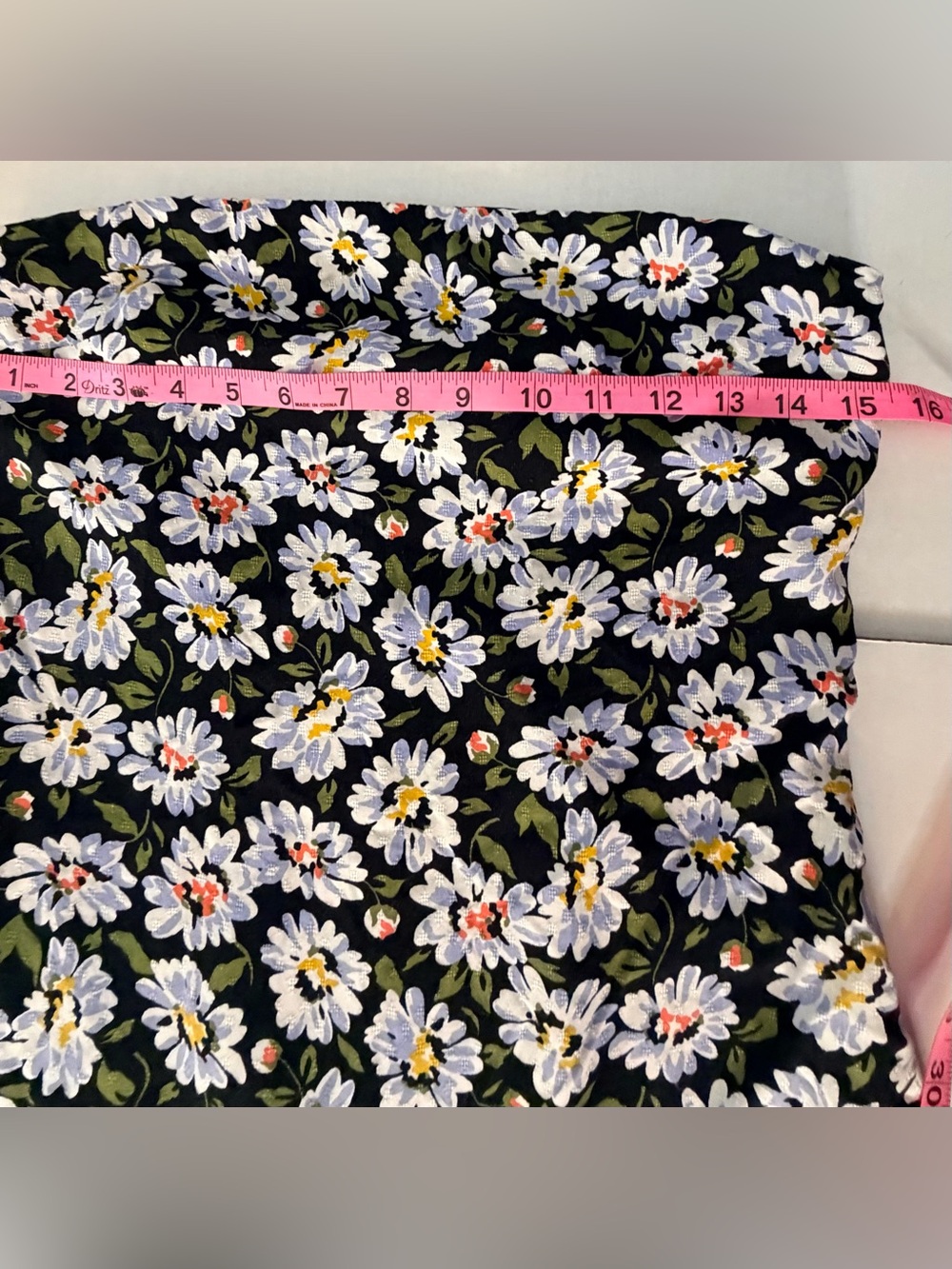 Sadie & Sage Black Cottage-Core Daisy Side Slit Strapless Maxi Dress Size Small - Picture 6 of 10